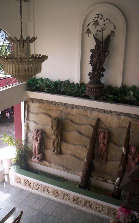 Baankhunmae Apartment Bangkok Exterior foto